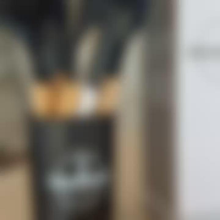 Kit Utensílios Cozinha Silicone 12 Peças Cabo Madeira Colher Espátula Concha Pegador Premium Antiaderente